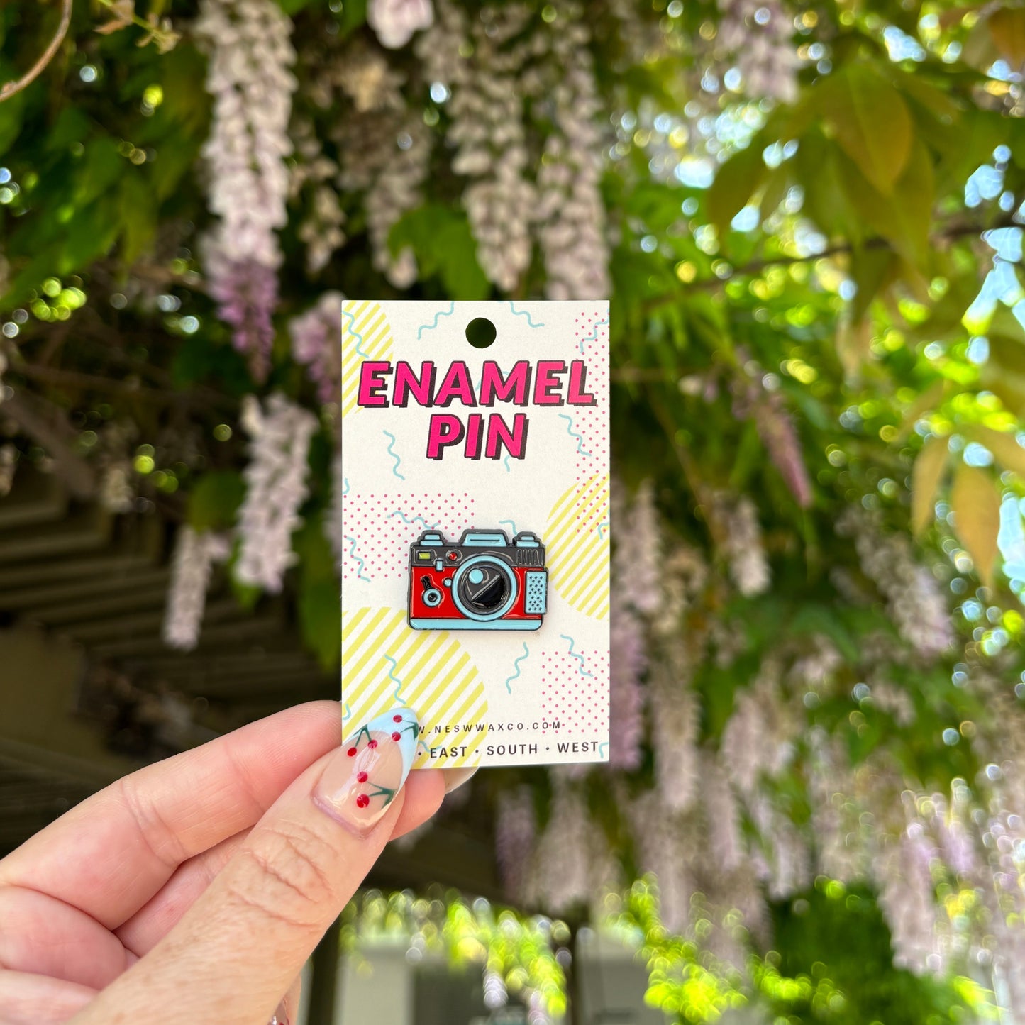Vintage Camera Enamel Pin