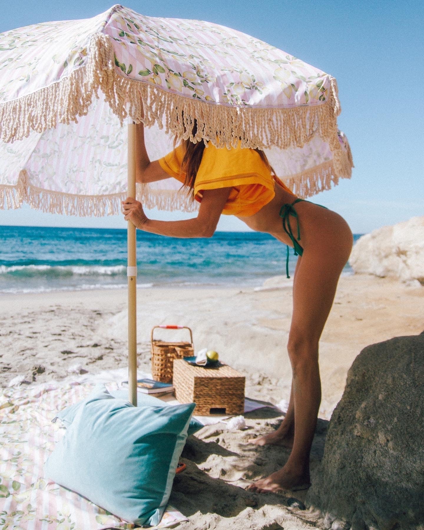AMALFI BEACH UMBRELLA by SKOVA